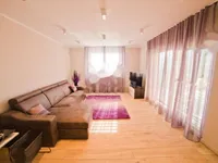 Недвижимость Семейный дом в Поляне: 8