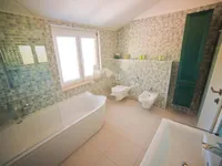 Недвижимость Семейный дом в Поляне: 25