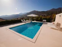 Недвижимость Семейный дом в Поляне: 53