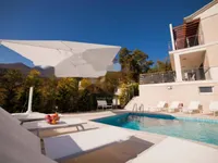 Недвижимость Семейный дом в Поляне: 59