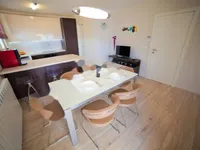 Недвижимость Семейный дом в Поляне: 71