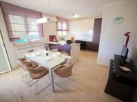 Недвижимость Семейный дом в Поляне: 72