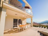 Недвижимость Семейный дом в Поляне: 91