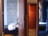 Недвижимость Трехкомнатная квартира в центре: 9