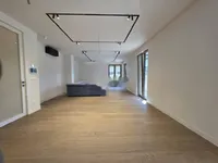 Недвижимость Трёхкомнатная квартира, Центр: 3