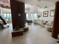 Недвижимость Многоквартирный дом Опатия: 13