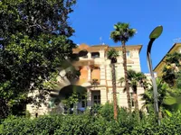 Недвижимость Трёхкомнатная квартира в центре Опатии: 1