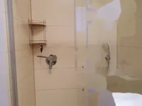 Недвижимость Двухкомнатная квартира в центре: 17