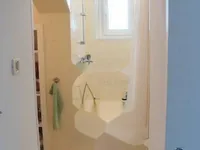 Недвижимость Двухкомнатная квартира в центре: 20