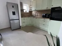 Недвижимость Трехкомнатная квартира Побри: 16