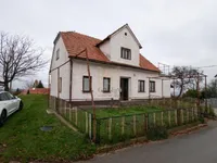 Недвижимость Дом в Моравцах в Словенских Горицах: 1