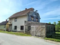 Недвижимость Дом, Цветник: 3