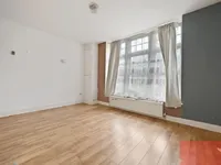 Недвижимость High Street: 7