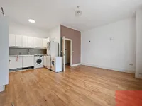 Недвижимость High Street: 8