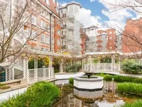 Недвижимость Crown Lodge, Elystan Street: 1