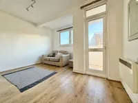 Недвижимость Walburgh Street: 8