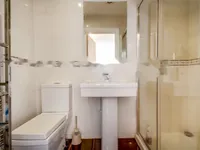 Недвижимость Leeland Way: 10