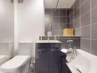 Недвижимость Woodhall House, Robert Street: 2