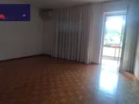 Недвижимость Четырехкомнатная квартира: 4