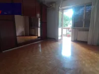 Недвижимость Четырехкомнатная квартира: 12