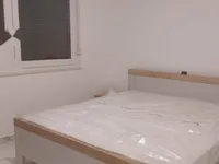 Недвижимость Трехкомнатная квартира Побри: 8