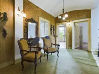 Недвижимость Второй этаж, Центр, Опатия: 1