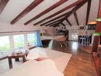 Недвижимость Трехкомнатная квартира Центр: 3