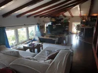 Недвижимость Трёхкомнатная квартира в центре: 3