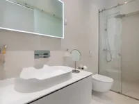 Недвижимость Трехкомнатная квартира, Центр: 25