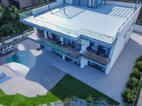 Недвижимость Семейный дом 400 м², Опатия: 22