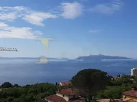 Недвижимость Четырехкомнатная квартира в Опатии: 1