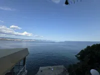 Недвижимость Трёхкомнатная квартира в центре: 1