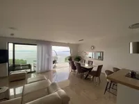 Недвижимость Семейный дом 250 м² в Побри: 1