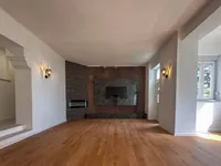 Недвижимость Четырехкомнатная квартира Центр: 2