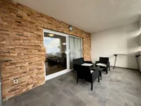 Недвижимость Трехкомнатная квартира, Опатия: 15