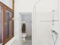 Недвижимость Трёхкомнатная квартира, центр: 10