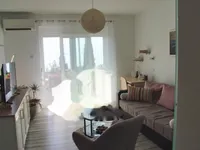 Недвижимость Двухкомнатная квартира в Центре: 3