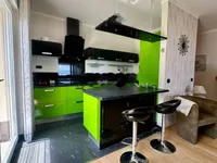 Недвижимость Трёхкомнатная квартира Центр: 20