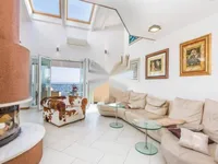 Недвижимость Четырехкомнатная квартира в Опатии: 3