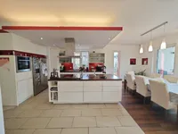 Недвижимость Дом Любляна Бежиград: 1