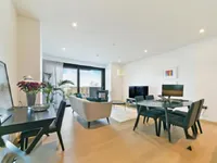 Недвижимость Legacy Building, Embassy Gardens, Nine Elms: 5