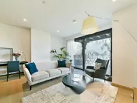 Недвижимость Legacy Building, Embassy Gardens, Nine Elms: 11