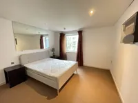 Недвижимость Munkenbeck Building, 5 Hermitage Street: 1