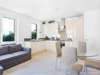 Недвижимость Juniper Drive, Wandsworth Town: 9