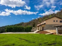 Недвижимость Семейный дом 500 м², Запад, Опатия: 24