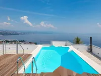 Недвижимость Трёхкомнатная квартира Центр: 1