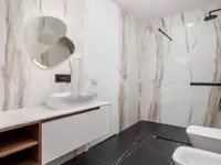 Недвижимость Трёхкомнатная квартира Центр: 16