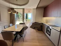 Недвижимость Трехкомнатная квартира в центре Опатии: 2