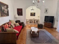 Недвижимость Трехкомнатная квартира Центр: 1