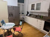 Недвижимость Трехкомнатная квартира Центр: 10